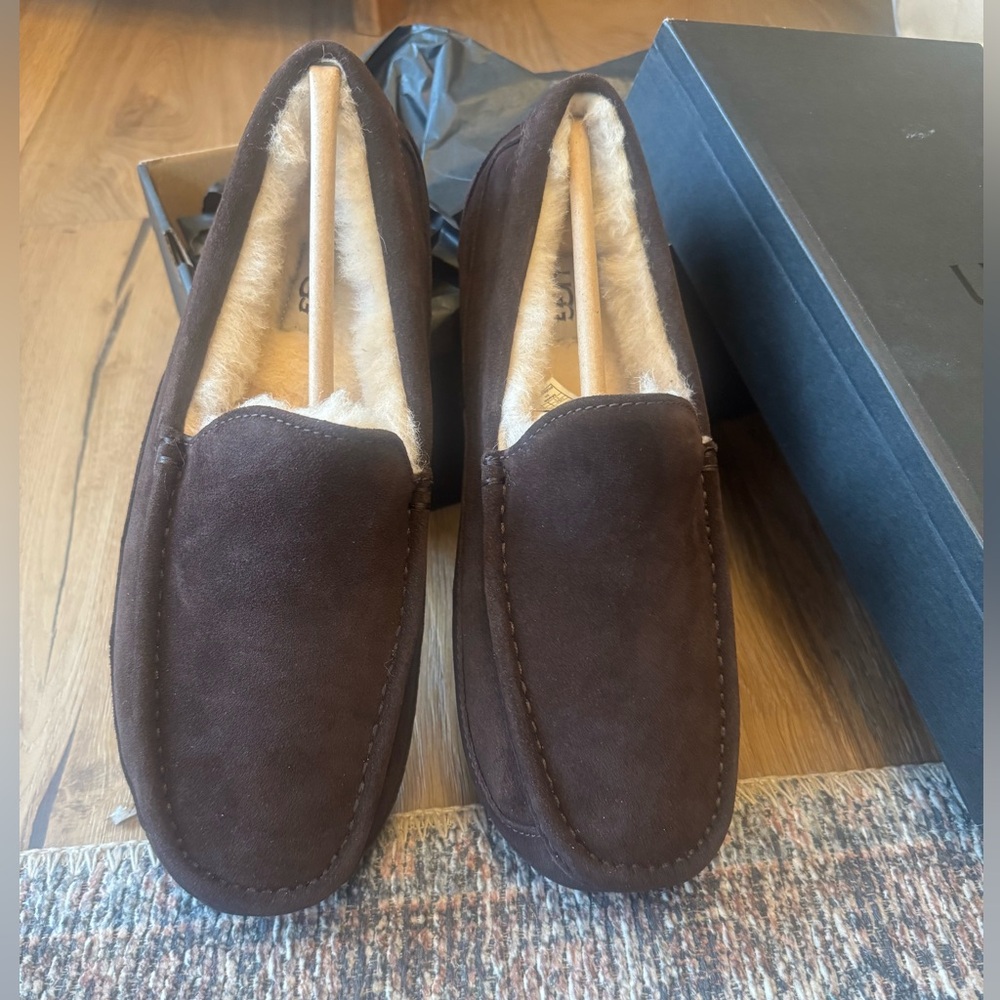 Men’s Ugg Ascott Slipper Suede Espresso Chocolate Brown genuine sheepskinn